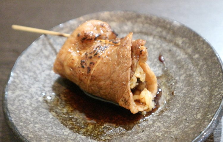 提灯花火 牛ちょうちん串800円はイチオシの一品。