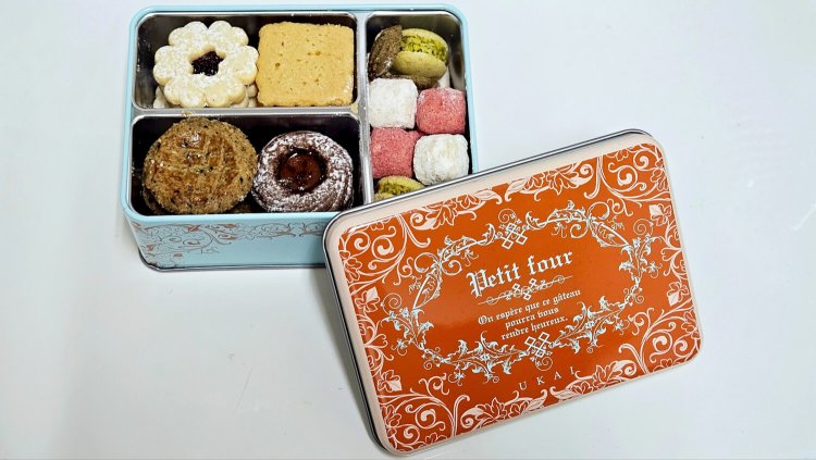 【品川駅改札内】『アトリエうかい』のクッキー缶は誰もが喜ぶ詰め合わせ～黒猫スイーツ散歩 手土産編～