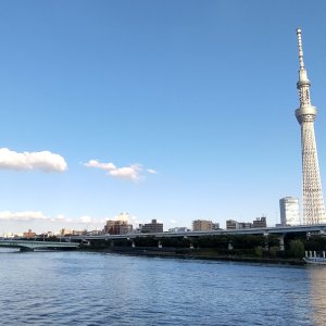 過ごしやすい秋におすすめしたい川さんぽの魅力と、大雨が降ったら意識したい増水対策