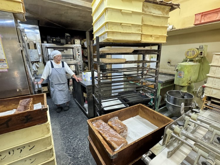 長年、ここでパンを作ってきた。