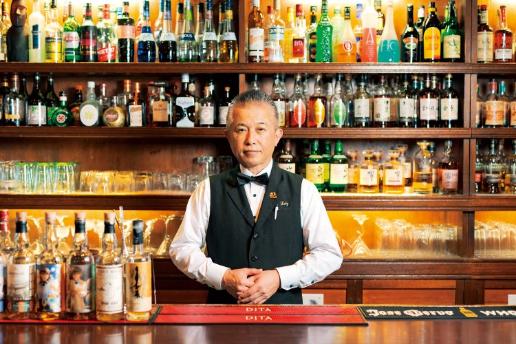 「お好みのカクテルをアレンジします」。