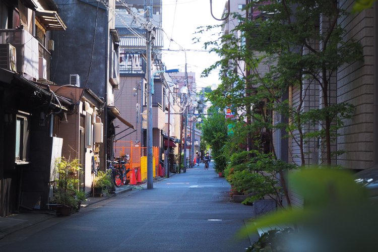 東京街角クイズ 路地裏