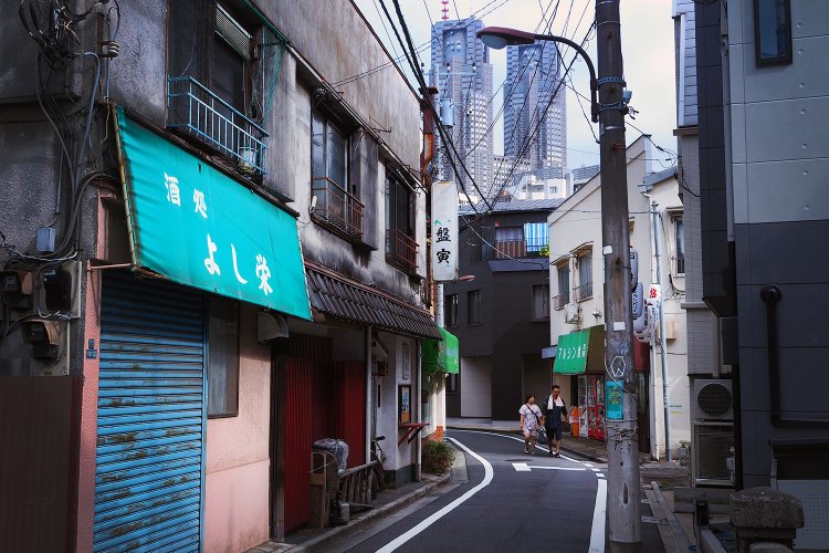 東京街角クイズ 路地裏