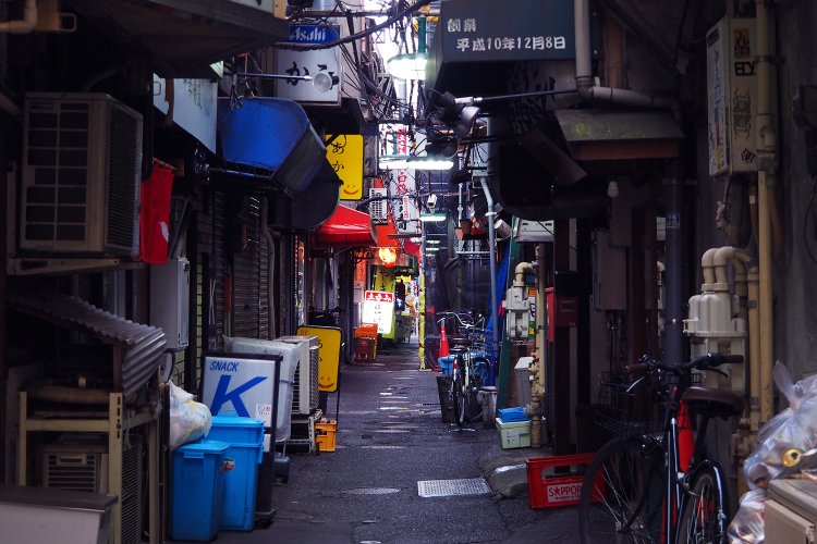 東京街角クイズ 路地裏
