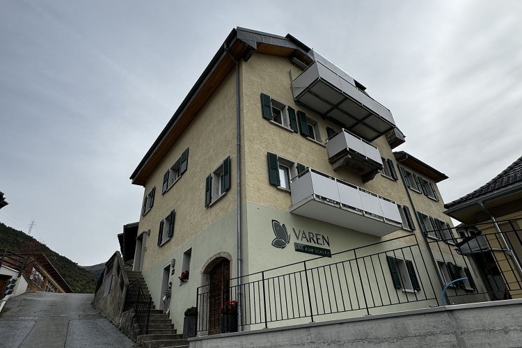 一見、宿っぽくない建物。