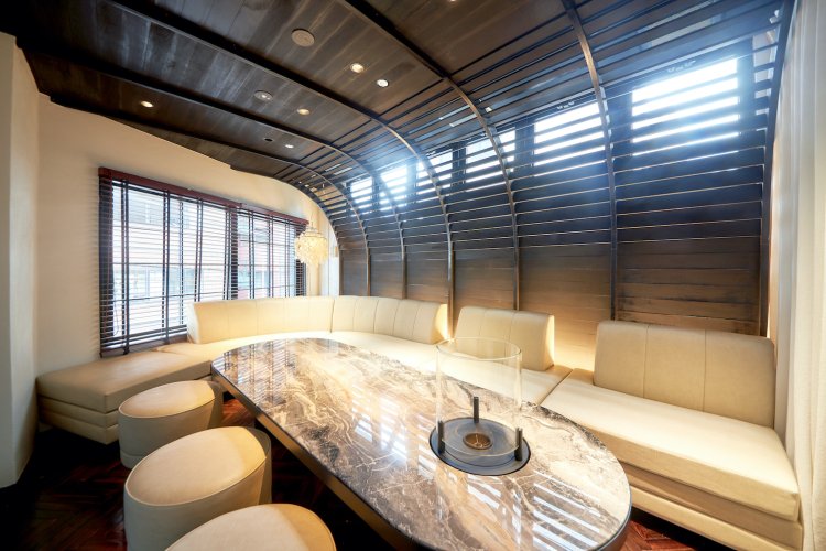 “Room to Room”をコンセプトにした2階は、さまざまなコンセプトで構成された部屋がいくつも用意されている（写真提供＝MERCER BRUNCH EBISU）。