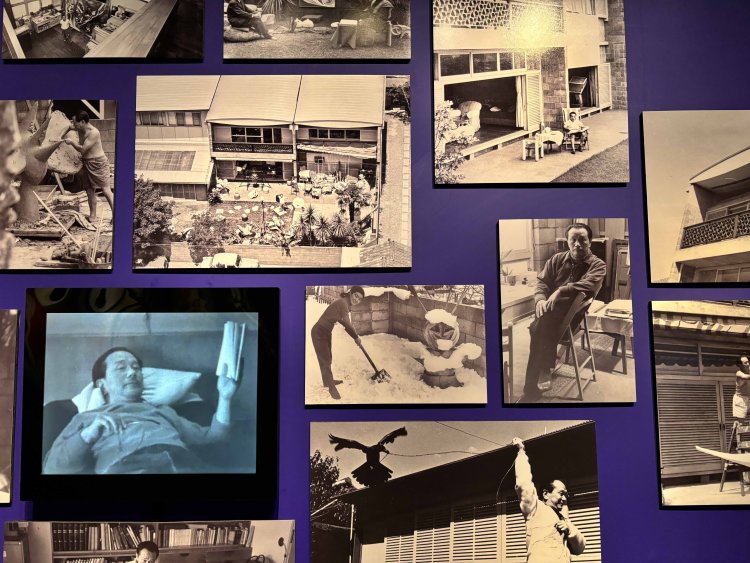 第2展示室では写真パネルも展示されている。