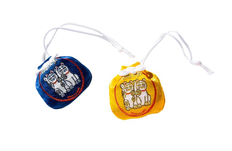 縁結御守 各800円。