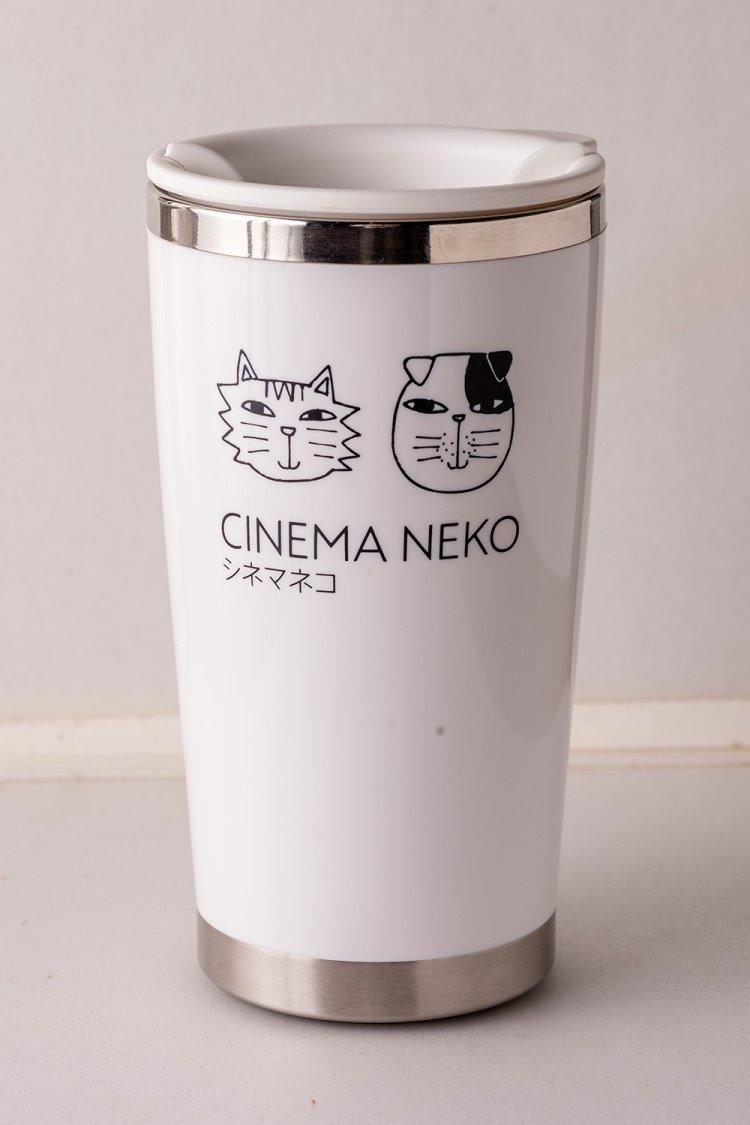 オリジナルタンブラー2000円。