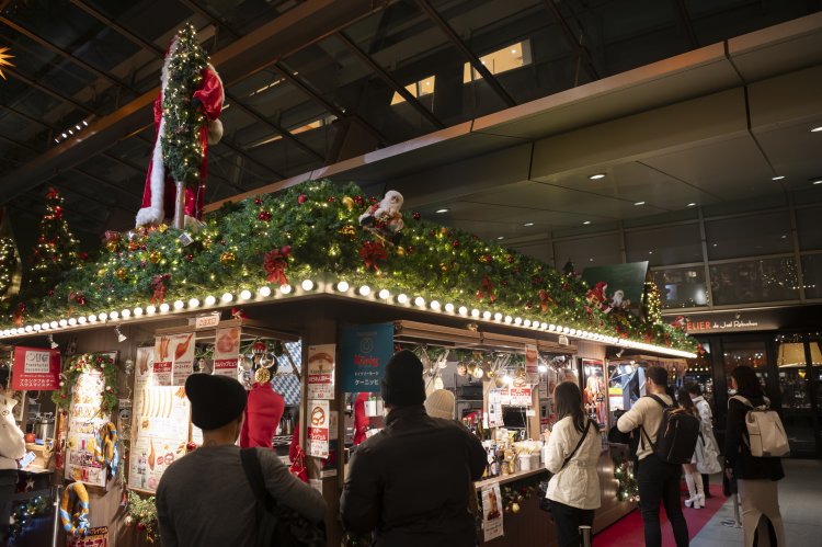 身体を温めるホットワインももちろん用意。