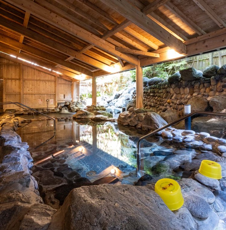 昭和レトロな温泉銭湯 玉川温泉（しょうわれとろなおんせんせんとう たまがわおんせん）