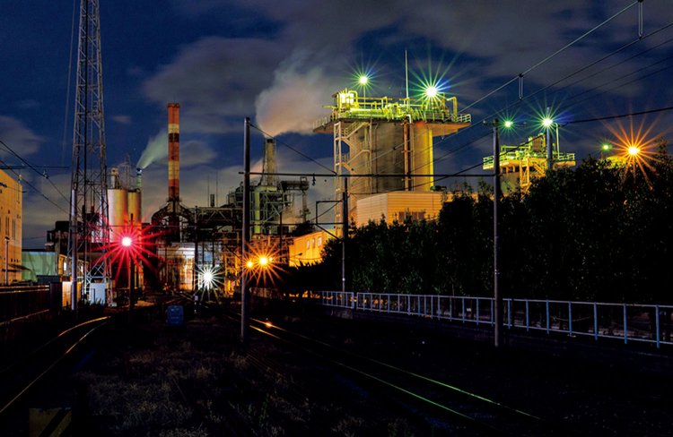 複雑に入り組んだパイプラインを間近に望み、アドベンチャー感満載。