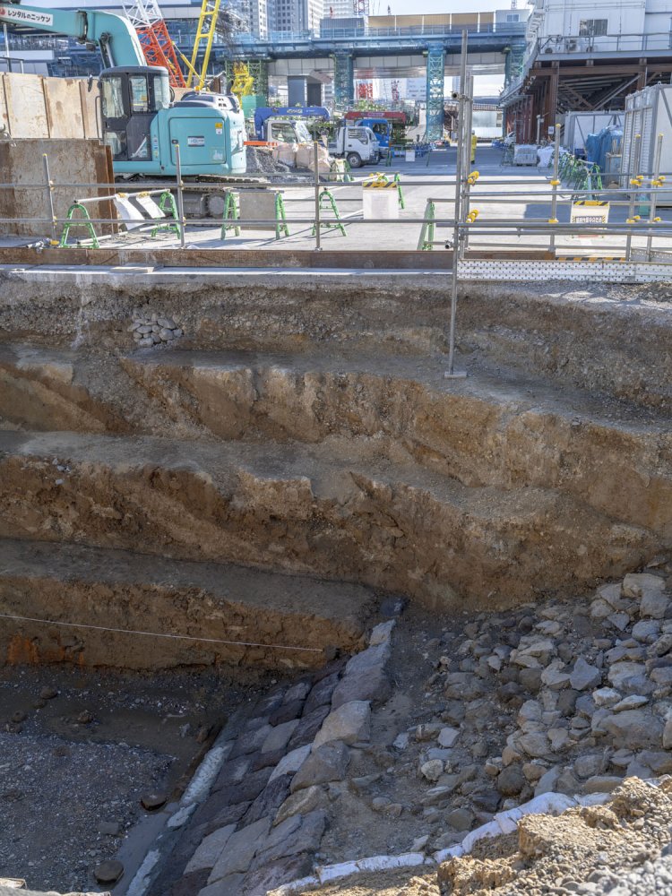 明治時代後期から始まった埋め立て工事のあと。これらの土は大井のほうから運ばれたという。