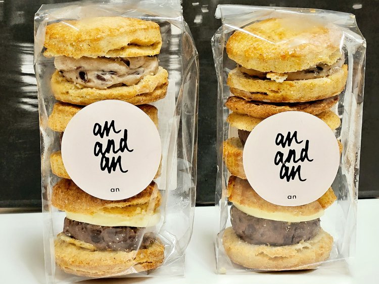 あんバタースコーンサンド 小豆（3個入り）1404円。