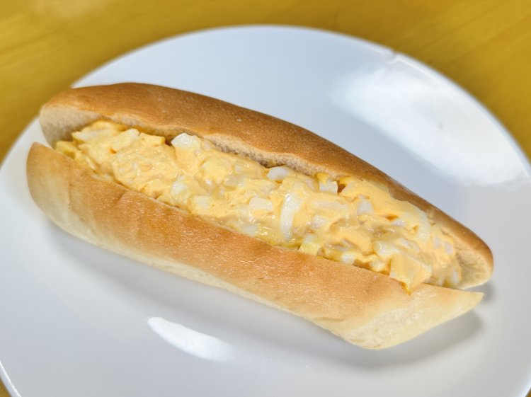 たまごパン160円。