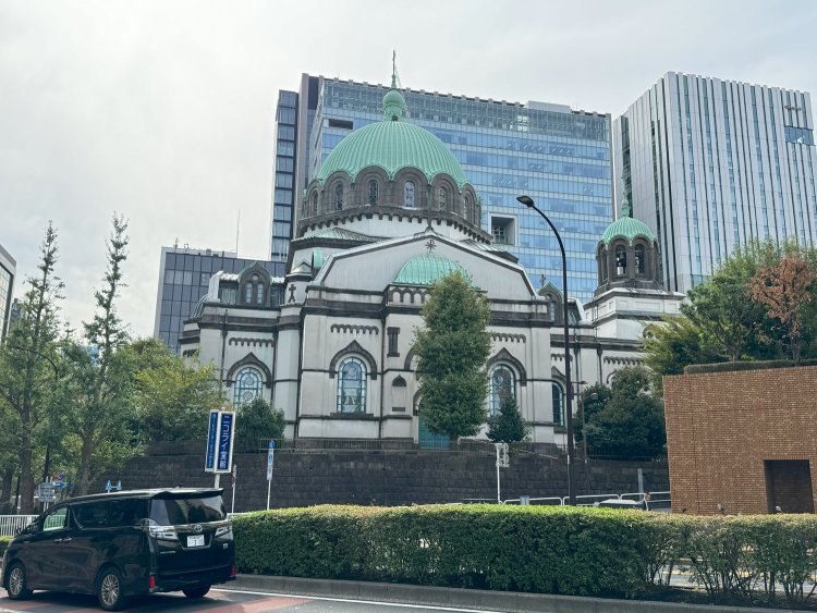 街の象徴ともいえる「ニコライ堂」。