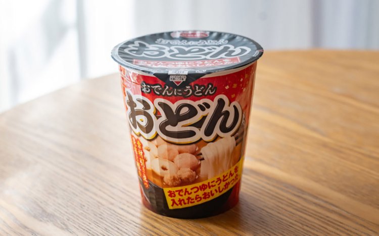 【東京おでんだね】エースコックの「おでんにうどん おどん」