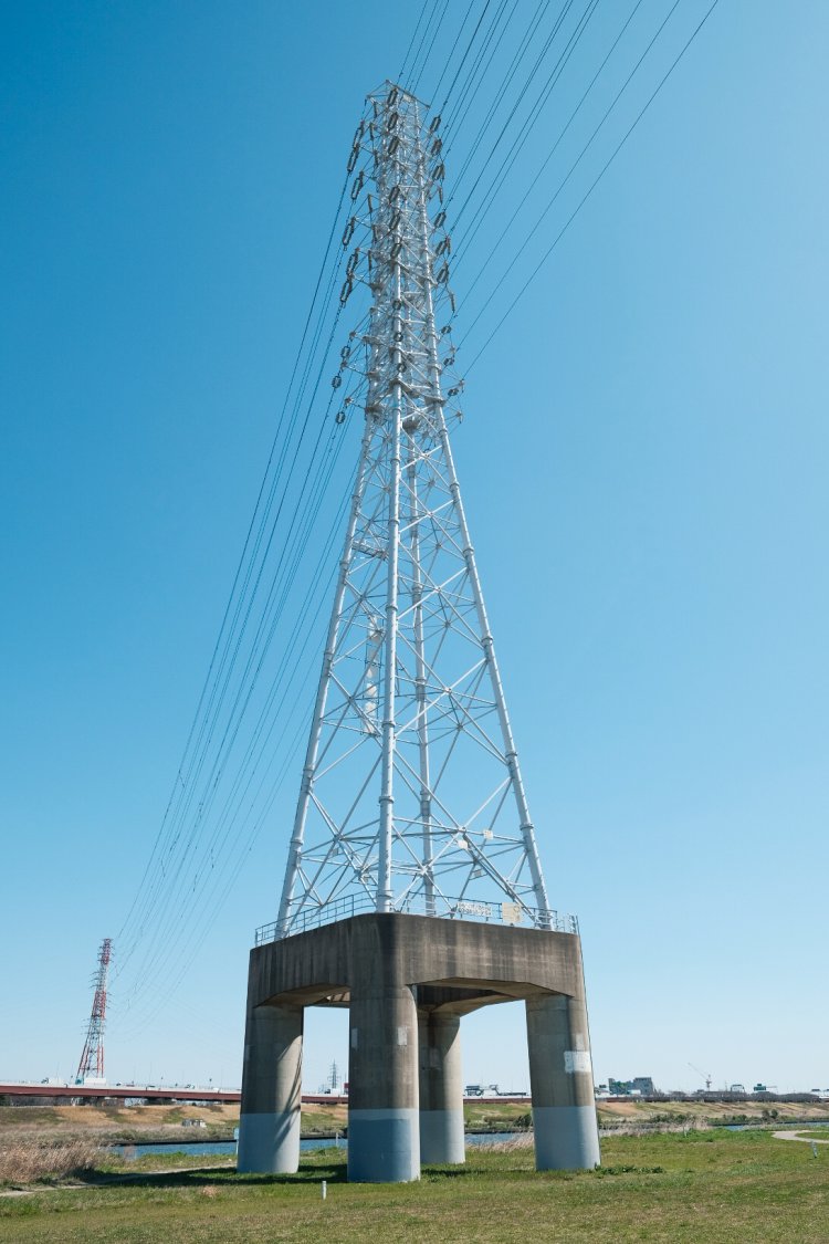 鹿浜線の鉄塔。
