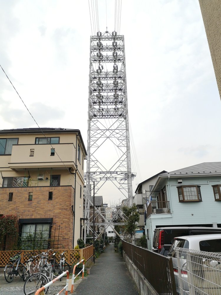 志茂町線の鉄塔。