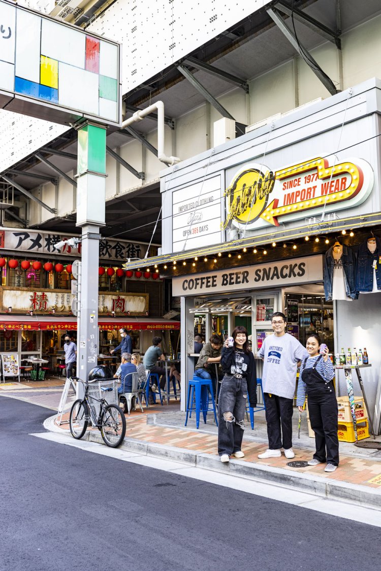 スタッフの那須さん、槙さん、桑原さん。