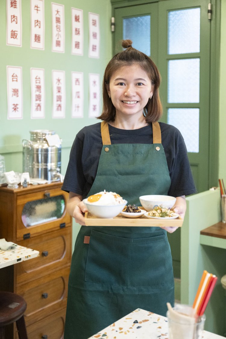 台湾出身のスタッフも多く、東京ではないような旅気分も味わえる。