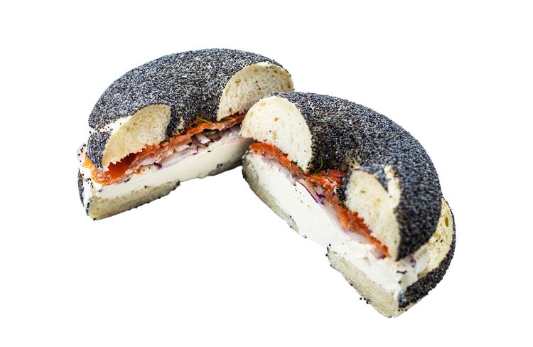 L.O.X（サーモンクリームチーズ）、ポピーシード1010円。