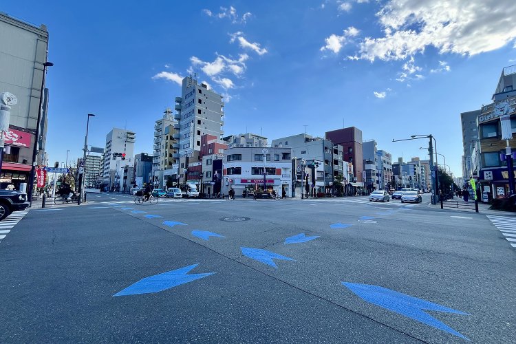 東京街角クイズ 交差点