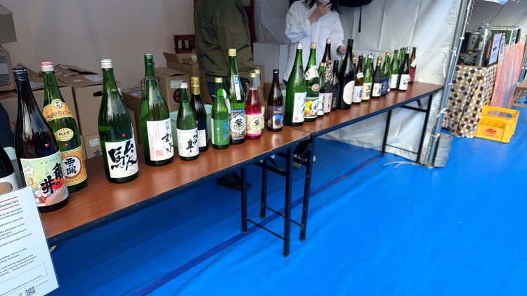 銘酒がズラリとそろうので、飲みながらお気に入りを探そう。