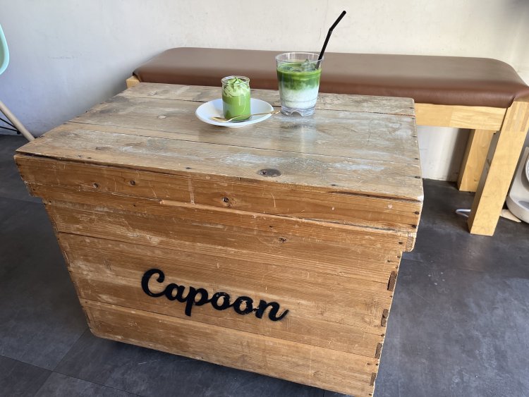 茶箱を利用したテーブルもオシャレ。