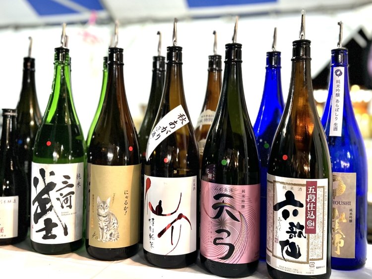 1月25日（土）には土田酒造（群馬県）・六歌仙（山形県）が、1月26日（日）には玉乃光酒造（京都府）・六歌仙（山形県）が来場する。