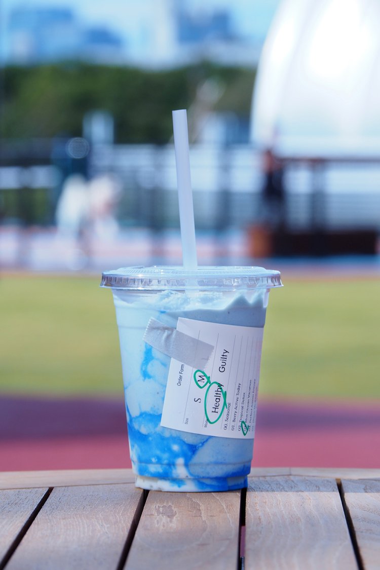 『mode super smoothie』のBlue Ocean Vacation1100円。