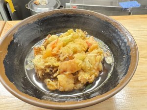 ハムキャベ 立ち食いそば でん