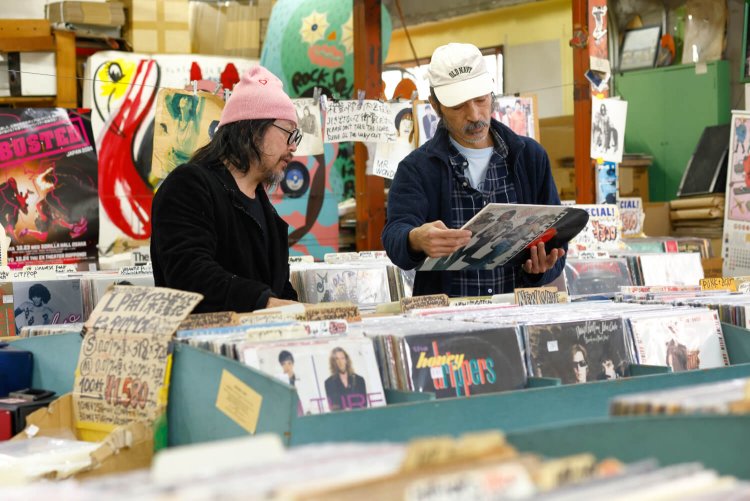 『フラッシュ・ディスク・ランチ』店内。