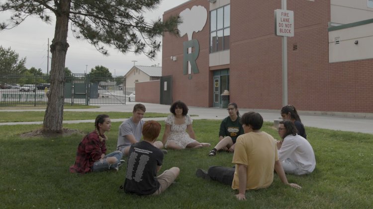 『リッチランド』アイリーン・ルスティック監督／2023年／93分／アメリカ／2月9日（日）19:00～上映／金平茂紀セレクション (C)2023 KOMSOMOL FILMS LLC。