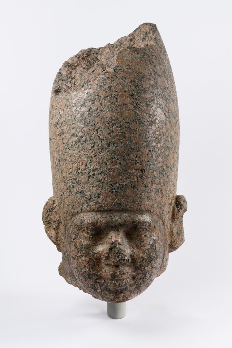 《王の頭部》前2650～前2600年頃 『ブルックリン博物館』蔵 Photo: Brooklyn Museum