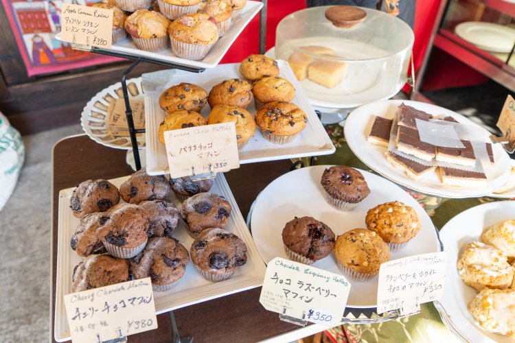 マフィンは常時4、5種類。リンゴなど季節に合わせたものも。