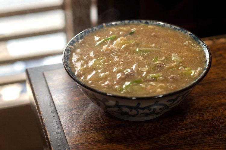 あんかけちゃんぽん850円。キムチあんかけやチゲあんかけもおすすめ。