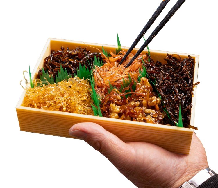 折詰ミニギフト5（約250g）1782円。