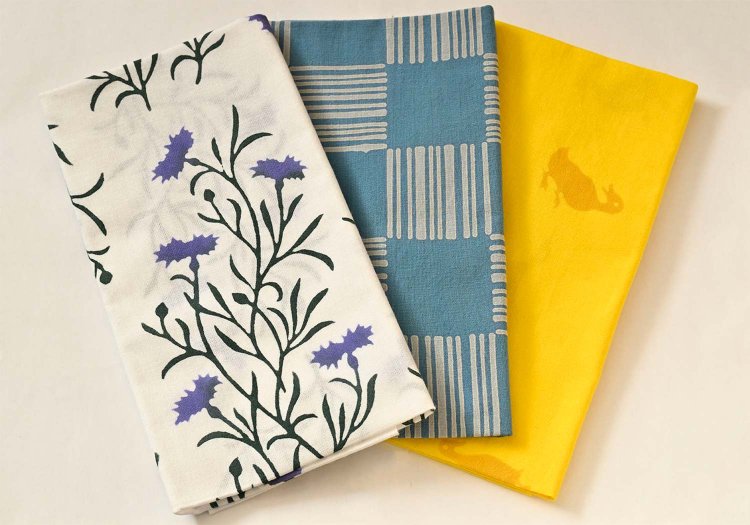 乙な図柄の“あひろ屋”注染手ぬぐい1540円。