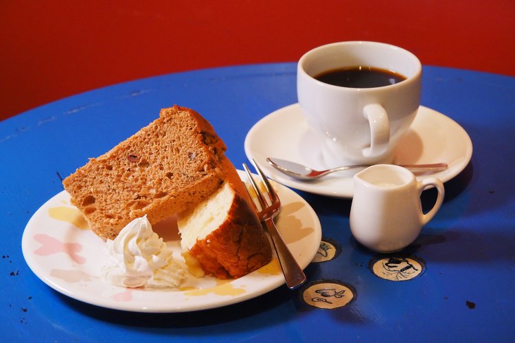 神保町の喫茶店・カフェ11選。本の街を支えてきた素敵な脇役たち