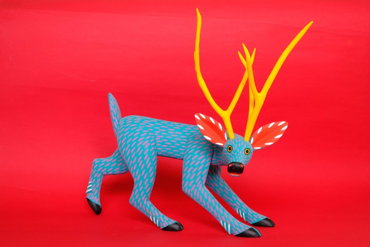 参考画像 イサイーアス・ヒメネス《シカ》2023年。※展覧会には出品されません。