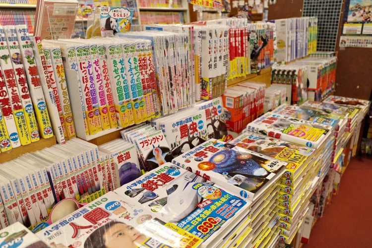 動きのある陳列で楽しい。