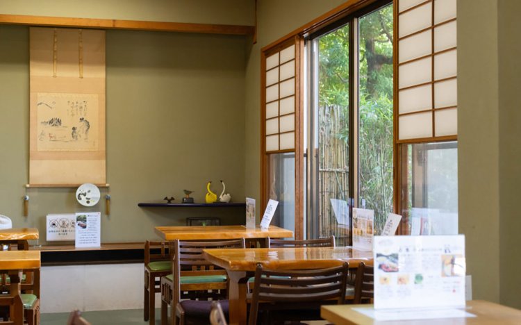 【東京おだんだね】新鶯亭の鶯だんごとおでん