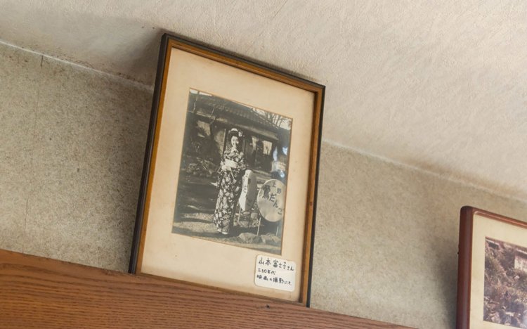 【東京おだんだね】新鶯亭の鶯だんごとおでん