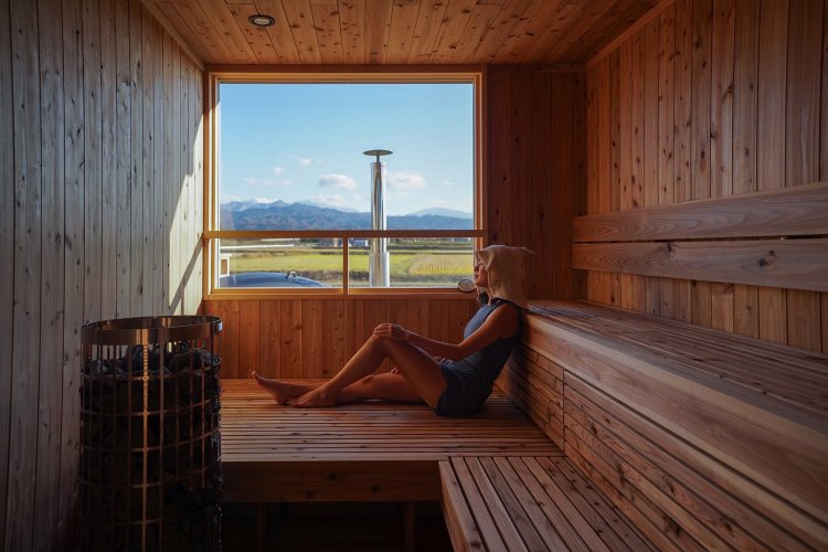 風にたなびく田園風景も眺められる。