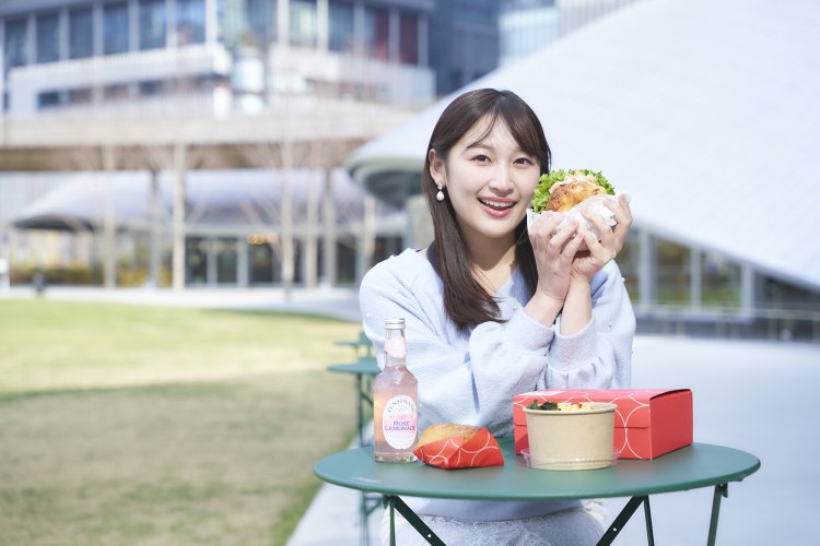 ぽかぽか陽気の中で食べたい！大阪ステーションシティのテイクアウトグルメ【いざ！ めくるめく大阪ステーションシティの世界へ】