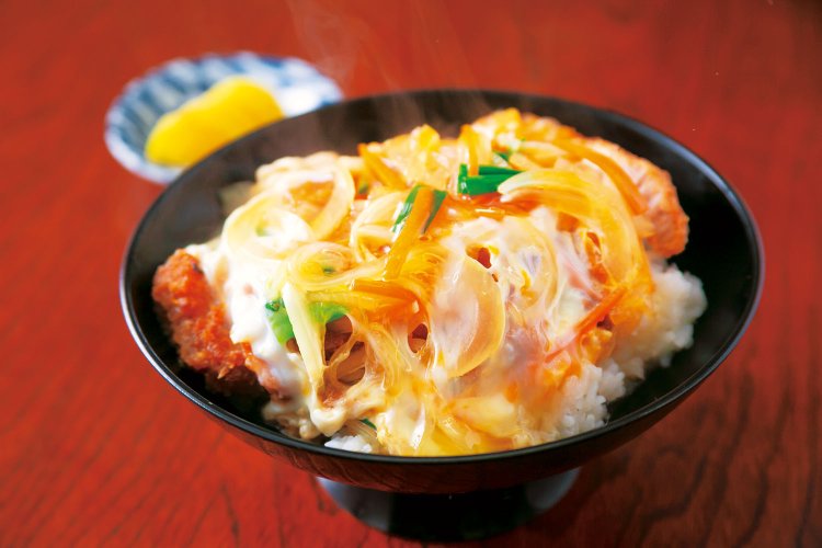 かつ丼950円も食べたい。