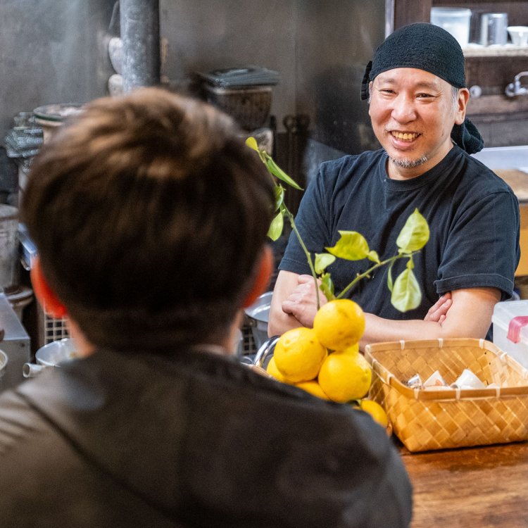 「地元の旬の食を味わってほしい」と代表の志田原耕さん。