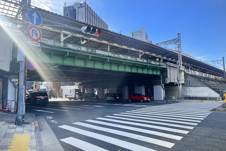 東京街角クイズ　架道橋（ガード）