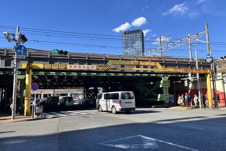 東京街角クイズ　架道橋（ガード）